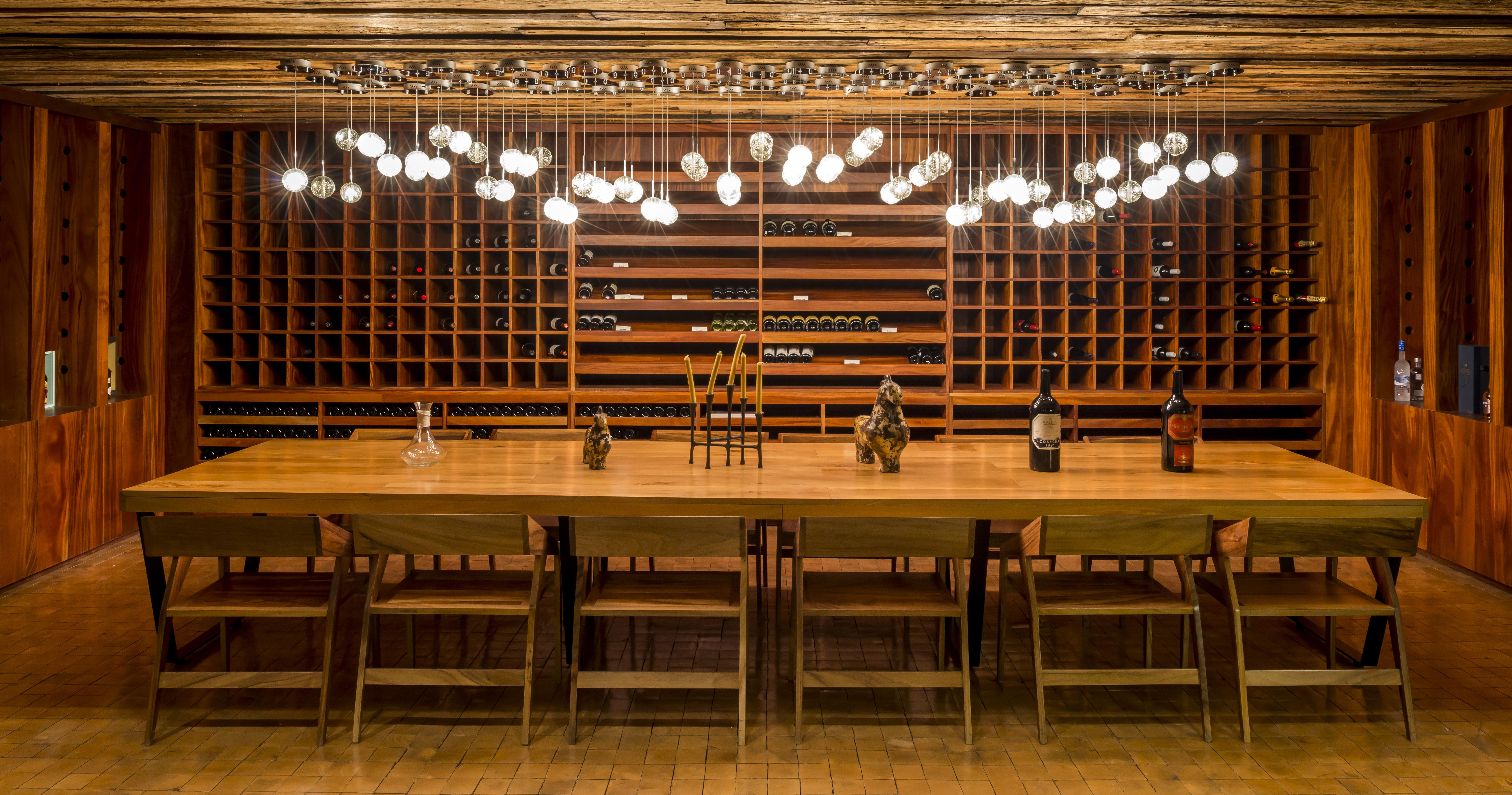 Hotel Camino Real Puebla Angelopolis Extérieur photo Wine tasting room at the Wine Institute